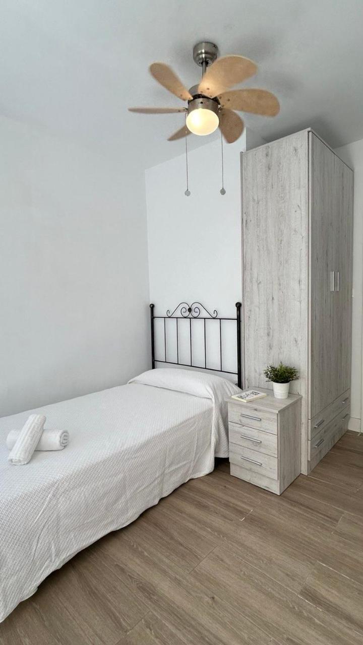 Hostel Piso Compartido Delyrent Acosta Jaén Exteriér fotografie