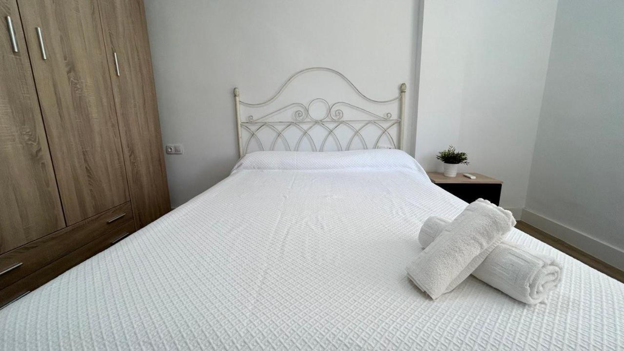 Hostel Piso Compartido Delyrent Acosta Jaén Exteriér fotografie